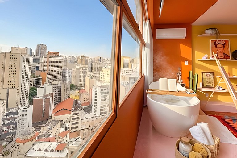 Frida - 32° andar com vista pro Vale