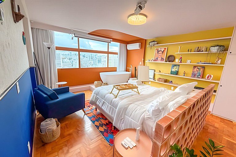 Frida - 32° andar com vista pro Vale