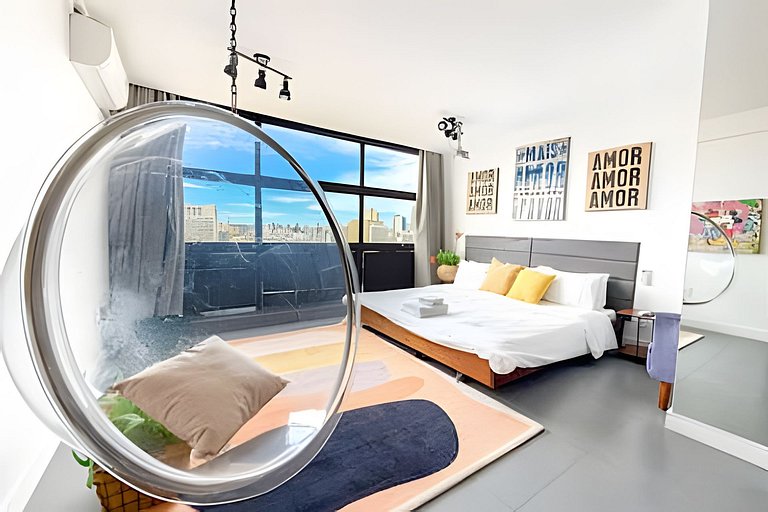 30° andar com vista pro vale e telão